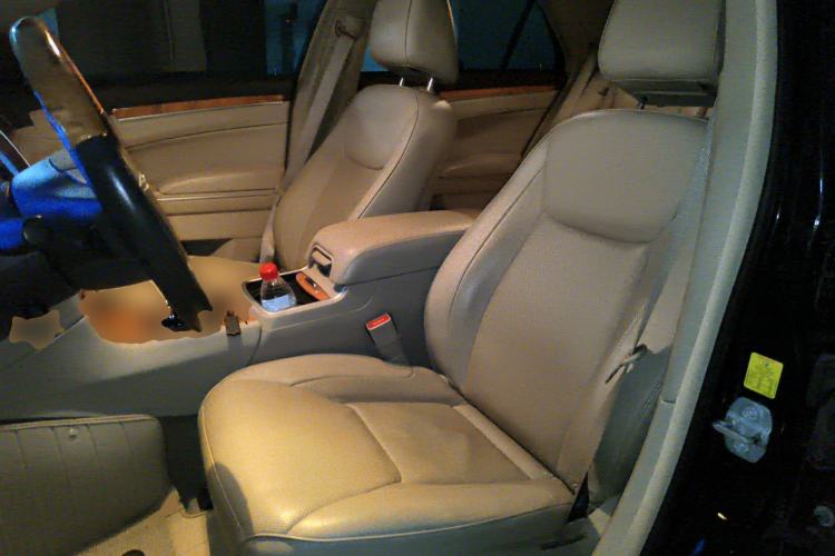 Used Chrysler 300C 2013 3.6L Luxury Edition Left Front Seat