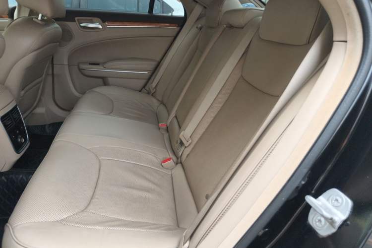 Used Chrysler 300C 2013 3.6L Luxury Edition Left Rear Seat