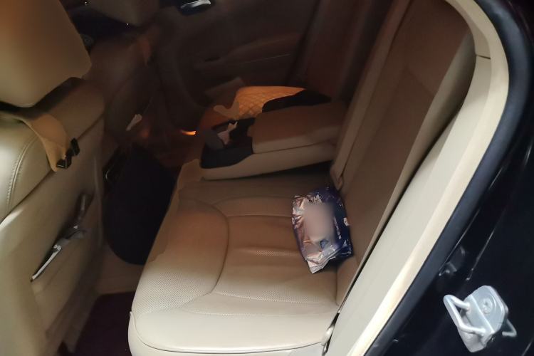 Used Chrysler 300C 2013 3.6L Luxury Edition Left Rear Seat