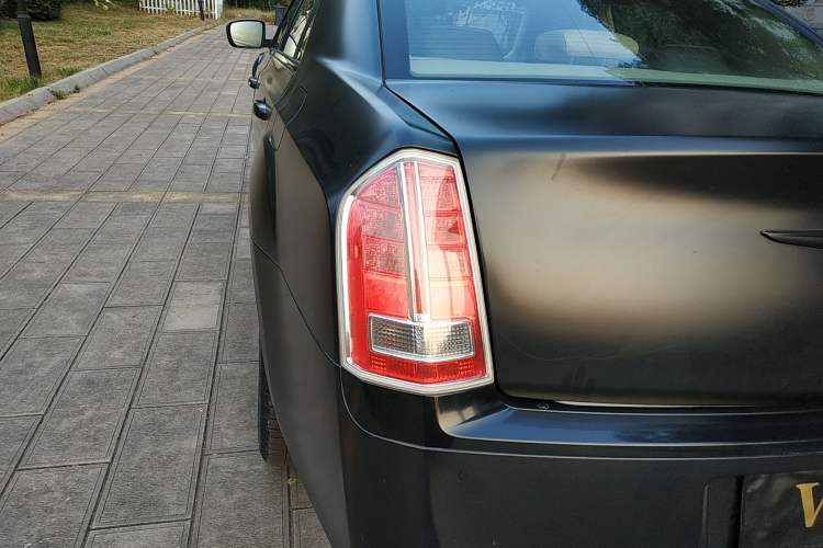 Used Chrysler 300C 2013 3.6L Premium Edition Left Rear Taillight