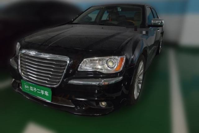 Used Chrysler 300C 2013 3.6L Luxury Edition