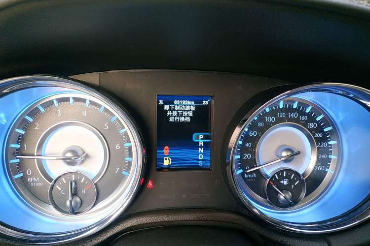 Used Chrysler 300C 2013 3.6L Premium Edition Odometer Close Up