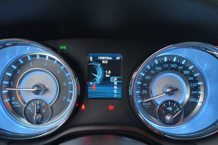 Used Chrysler 300C 2013 3.6L Premium Edition Odometer Close Up