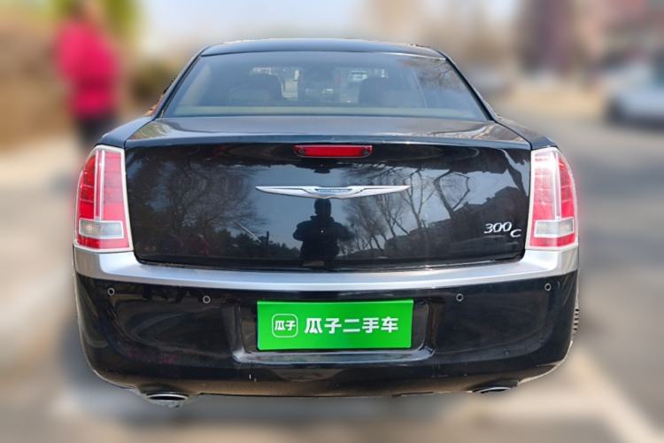 Used Chrysler 300C 2013 3.6L Premium Edition Rear
