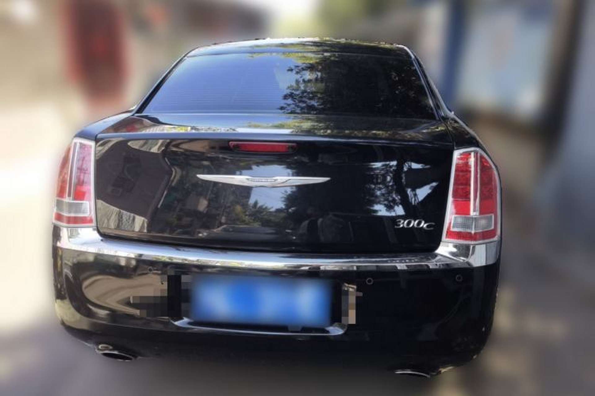 Used Chrysler 300C 2013 3.6L Luxury Edition Rear