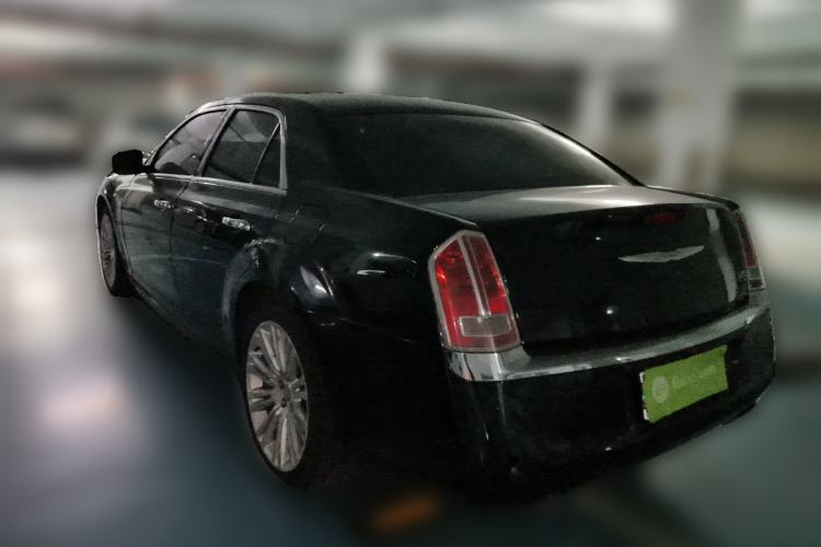 Used Chrysler 300C 2013 3.6L Luxury Edition Rear Left 45 Deg