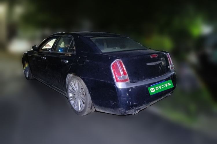 Used Chrysler 300C 2013 3.6L Prestige Edition Rear Left 45 Deg