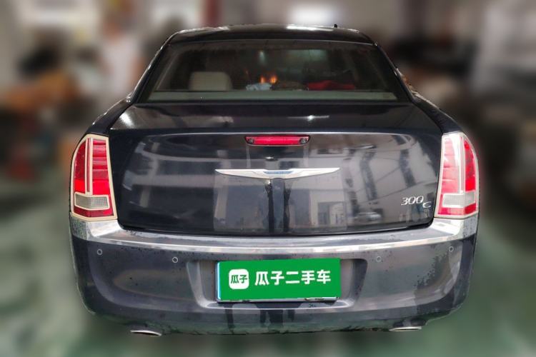 Used Chrysler 300C 2013 3.6L Luxury Edition Rear