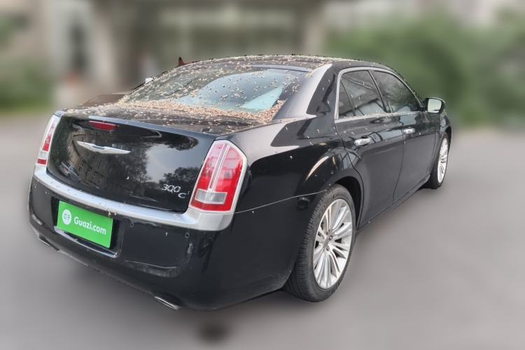 Used Chrysler 300C 2013 3.6L Premium Edition Rear Right 45 Deg