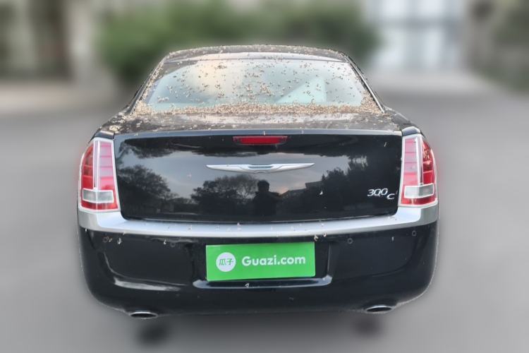 Used Chrysler 300C 2013 3.6L Premium Edition Rear