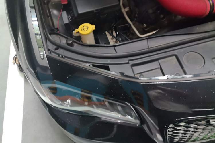 Used Chrysler 300C 2013 3.6L Luxury Edition Right Front Headlight