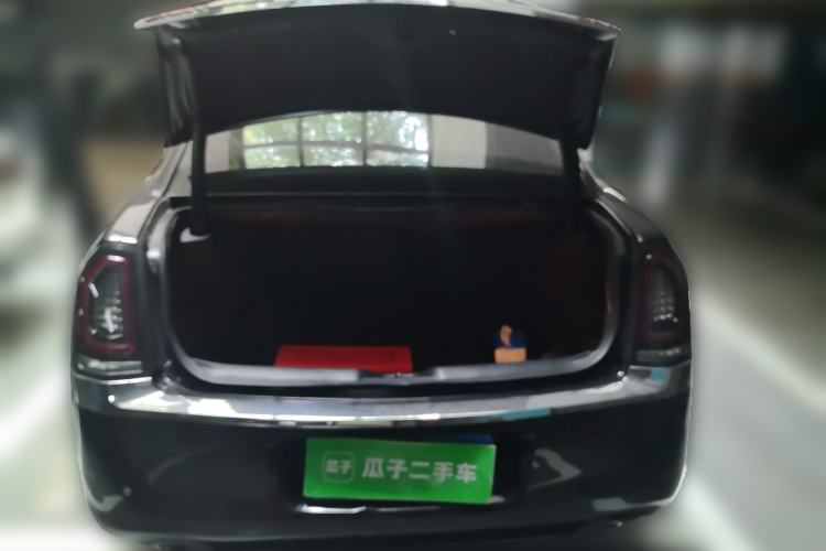 Used Chrysler 300C 2013 3.6L Luxury Edition Trunk