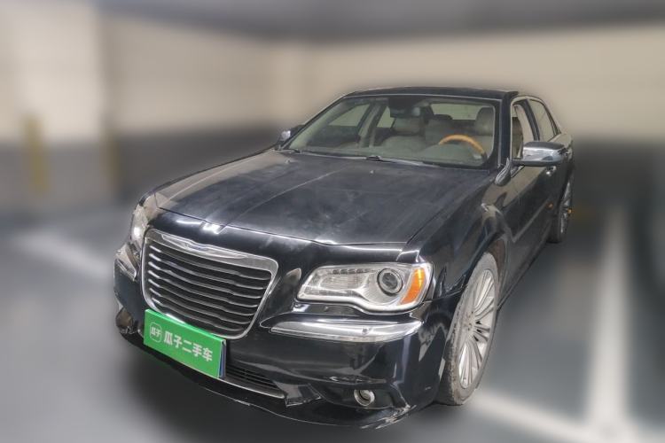 Used Chrysler 300C 2013 3.6L Luxury Edition Guazi used car, China used car export, Used car for sale, Used  cars, Cheapest cars for sale