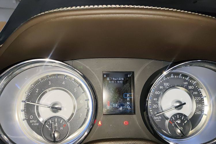 Used Chrysler 300C 2013 3.6L Prestige Edition Instrument Cluster