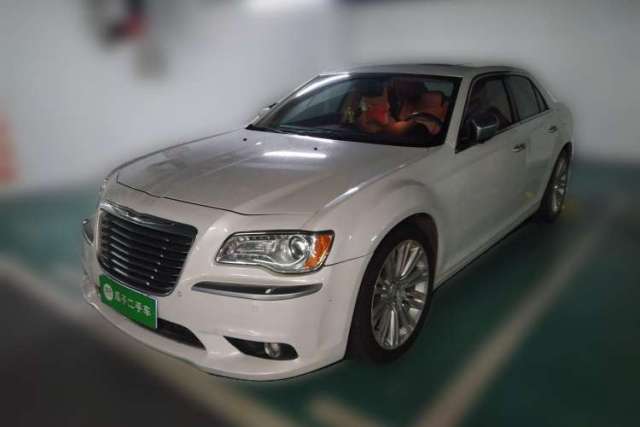 Used Chrysler 300C 2013 3.6L Prestige Edition