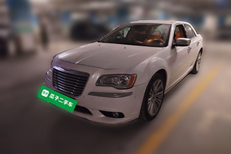 Used Chrysler 300C 2013 3.6L Premium Edition Guazi used car, China used car export, Used car for sale, Used  cars, Cheapest cars for sale