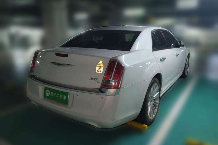 Used Chrysler 300C 2013 3.6L Prestige Edition Rear Right 45 Deg