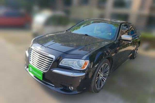 Used Chrysler 300C 2014 3.0L Excellence Edition