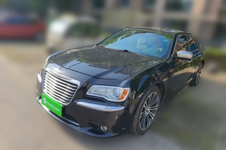 Used Chrysler 300C 2014 3.0L Excellence Edition Guazi used car, China used car export, Used car for sale, Used  cars, Cheapest cars for sale