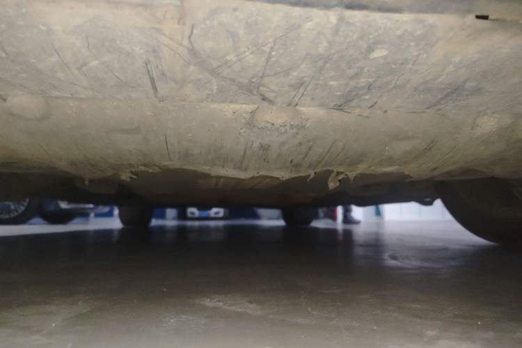 Used Chrysler 300C 2014 3.0L Excellence Edition Chassis Front