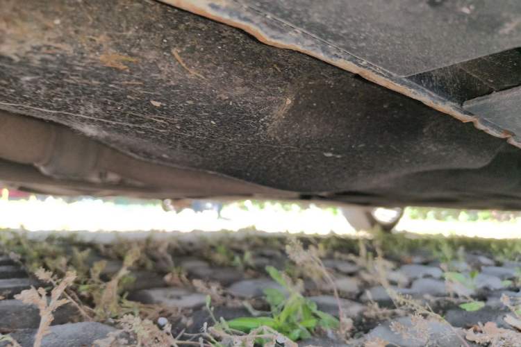 Used Chrysler 300C 2014 3.0L Excellence Edition Chassis Front Left