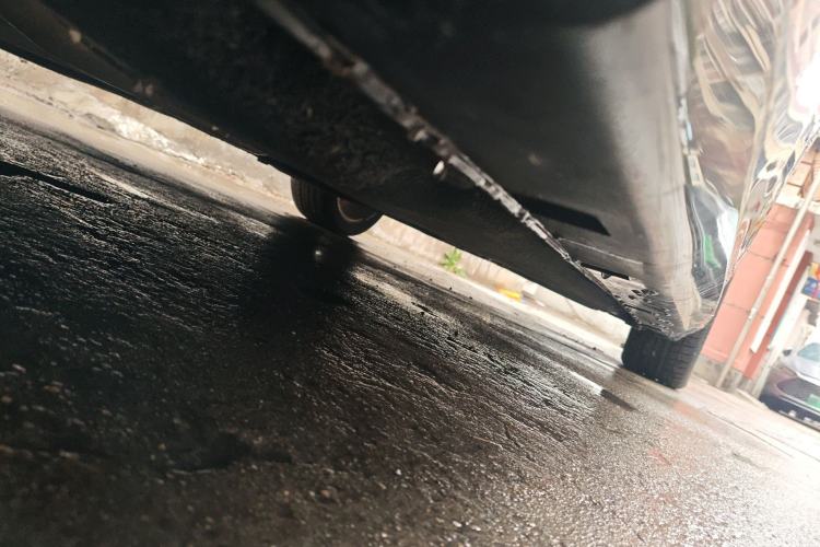 Used Chrysler 300C 2014 3.0L Excellence Edition Chassis Front Left