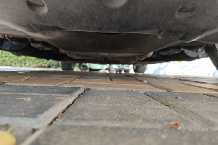 Used Chrysler 300C 2014 3.0L Excellence Edition Chassis Front