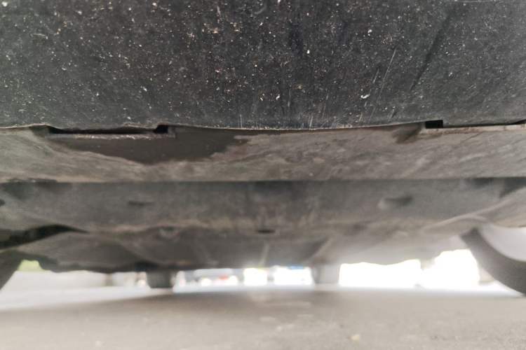 Used Chrysler 300C 2014 3.0L Excellence Edition Chassis Front