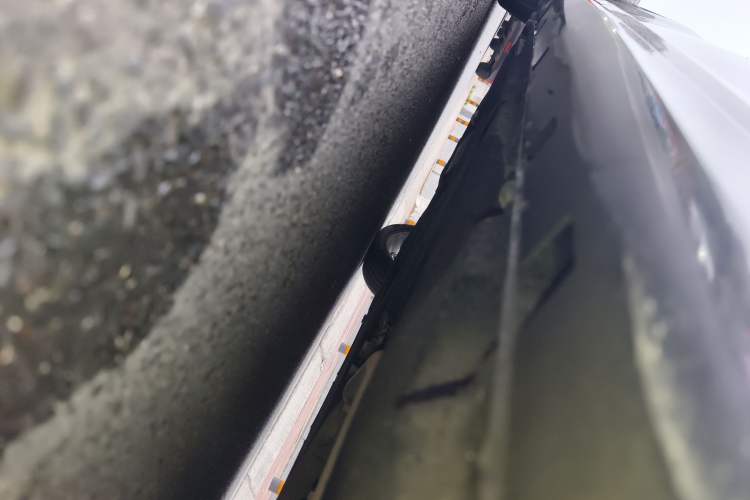 Used Chrysler 300C 2014 3.0L Excellence Edition Chassis Front Right