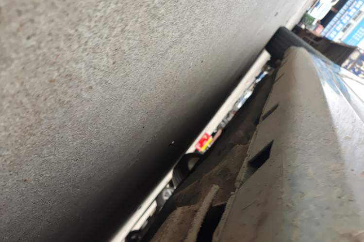 Used Chrysler 300C 2014 3.0L Excellence Edition Chassis Front Right