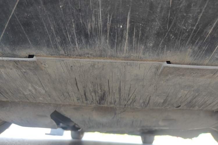 Used Chrysler 300C 2014 3.0L Excellence Edition Chassis Front