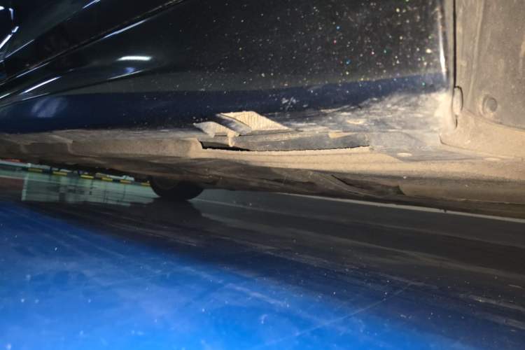Used Chrysler 300C 2014 3.0L Excellence Edition Chassis Rear Left