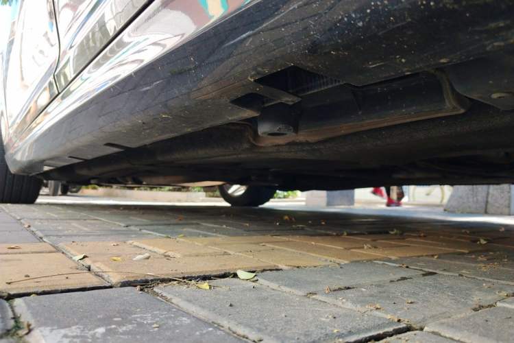 Used Chrysler 300C 2014 3.0L Excellence Edition Chassis Rear Left
