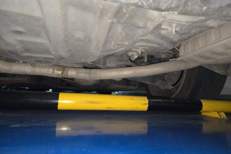 Used Chrysler 300C 2014 3.0L Excellence Edition Chassis Rear