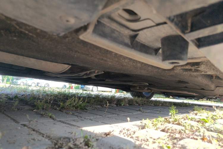 Used Chrysler 300C 2014 3.0L Excellence Edition Chassis Rear Right