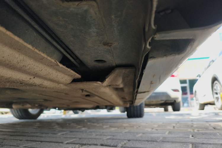 Used Chrysler 300C 2014 3.0L Excellence Edition Chassis Rear Right