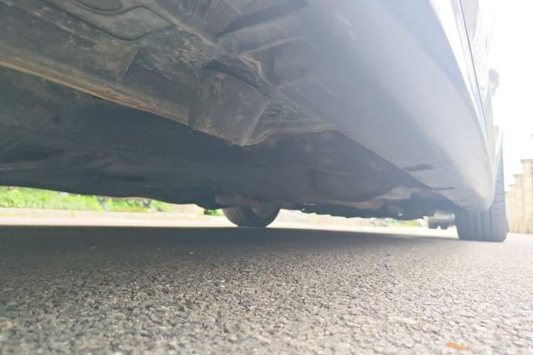 Used Chrysler 300C 2014 3.0L Excellence Edition Chassis Rear Right
