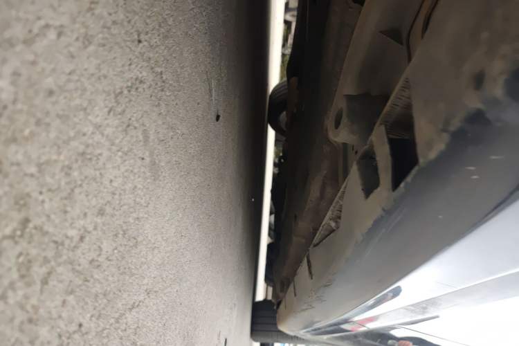 Used Chrysler 300C 2014 3.0L Excellence Edition Chassis Rear Right