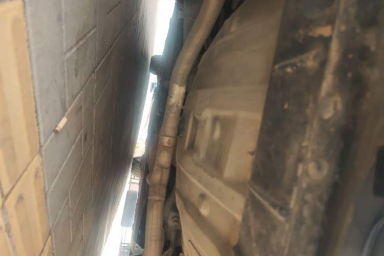 Used Chrysler 300C 2014 3.0L Excellence Edition Chassis Rear