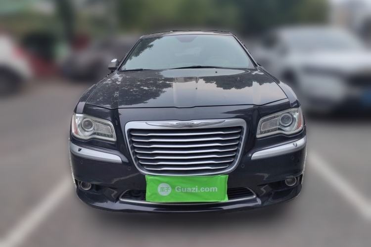 Used Chrysler 300C 2014 3.0L Excellence Edition Front