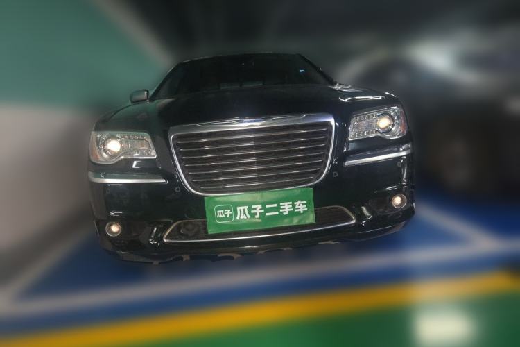 Used Chrysler 300C 2014 3.0L Excellence Edition Front