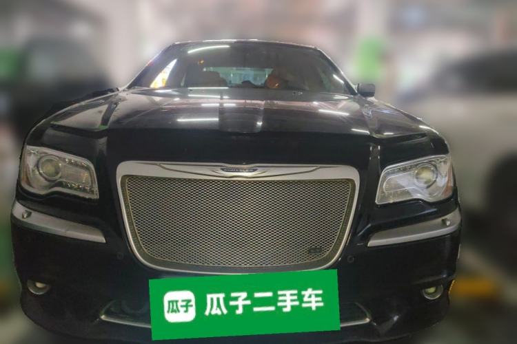 Used Chrysler 300C 2014 3.0L Excellence Edition Front