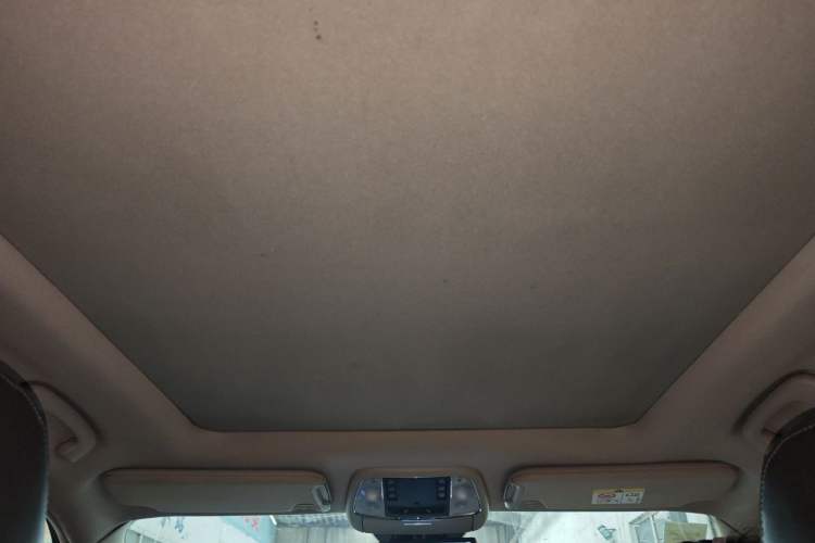Used Chrysler 300C 2014 3.0L Excellence Edition Headliner