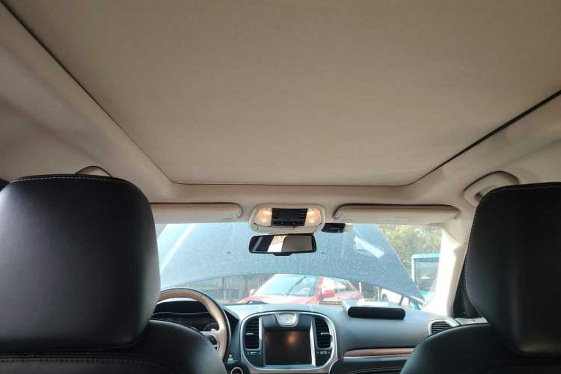 Used Chrysler 300C 2014 3.0L Excellence Edition Headliner