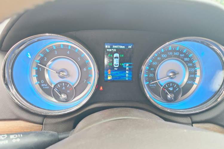 Used Chrysler 300C 2014 3.0L Excellence Edition Instrument Cluster