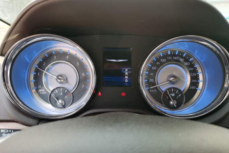 Used Chrysler 300C 2014 3.0L Excellence Edition Instrument Cluster