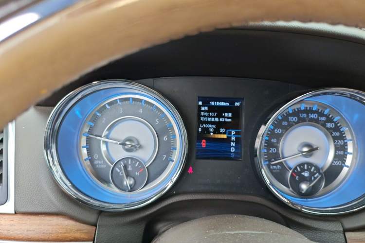 Used Chrysler 300C 2014 3.0L Excellence Edition Instrument Cluster