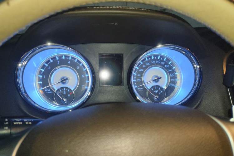 Used Chrysler 300C 2014 3.0L Excellence Edition Instrument Cluster