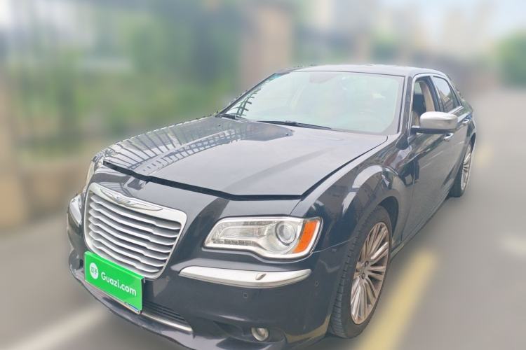 Used Chrysler 300C 2014 3.0L Excellence Edition Guazi used car, China used car export, Used car for sale, Used  cars, Cheapest cars for sale