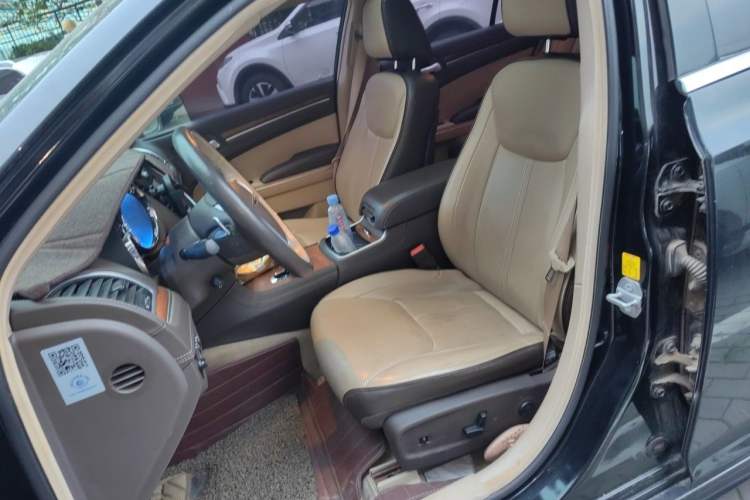 Used Chrysler 300C 2014 3.0L Excellence Edition Left Front Seat